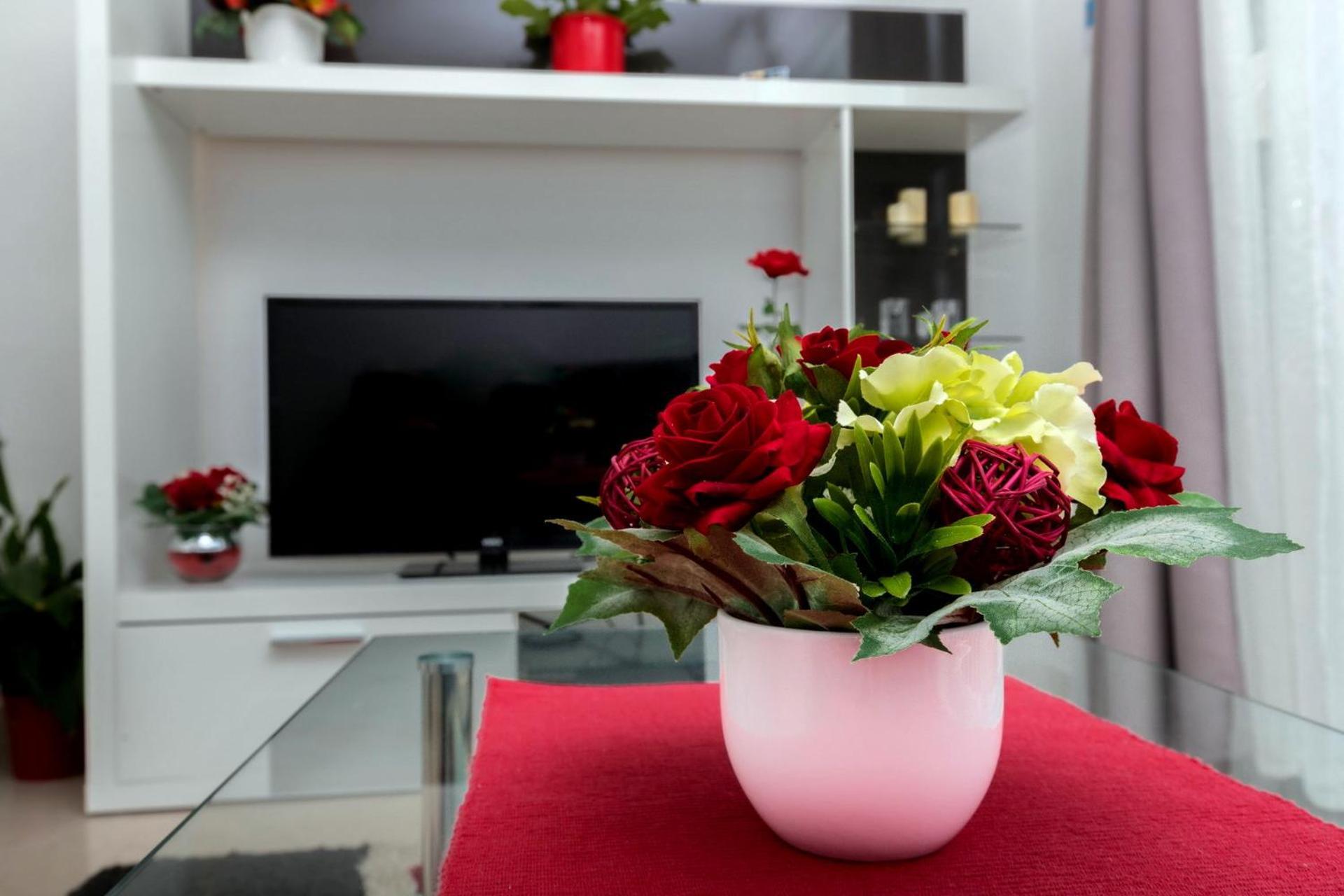 Apartments Kremenici Малинска Екстериор снимка