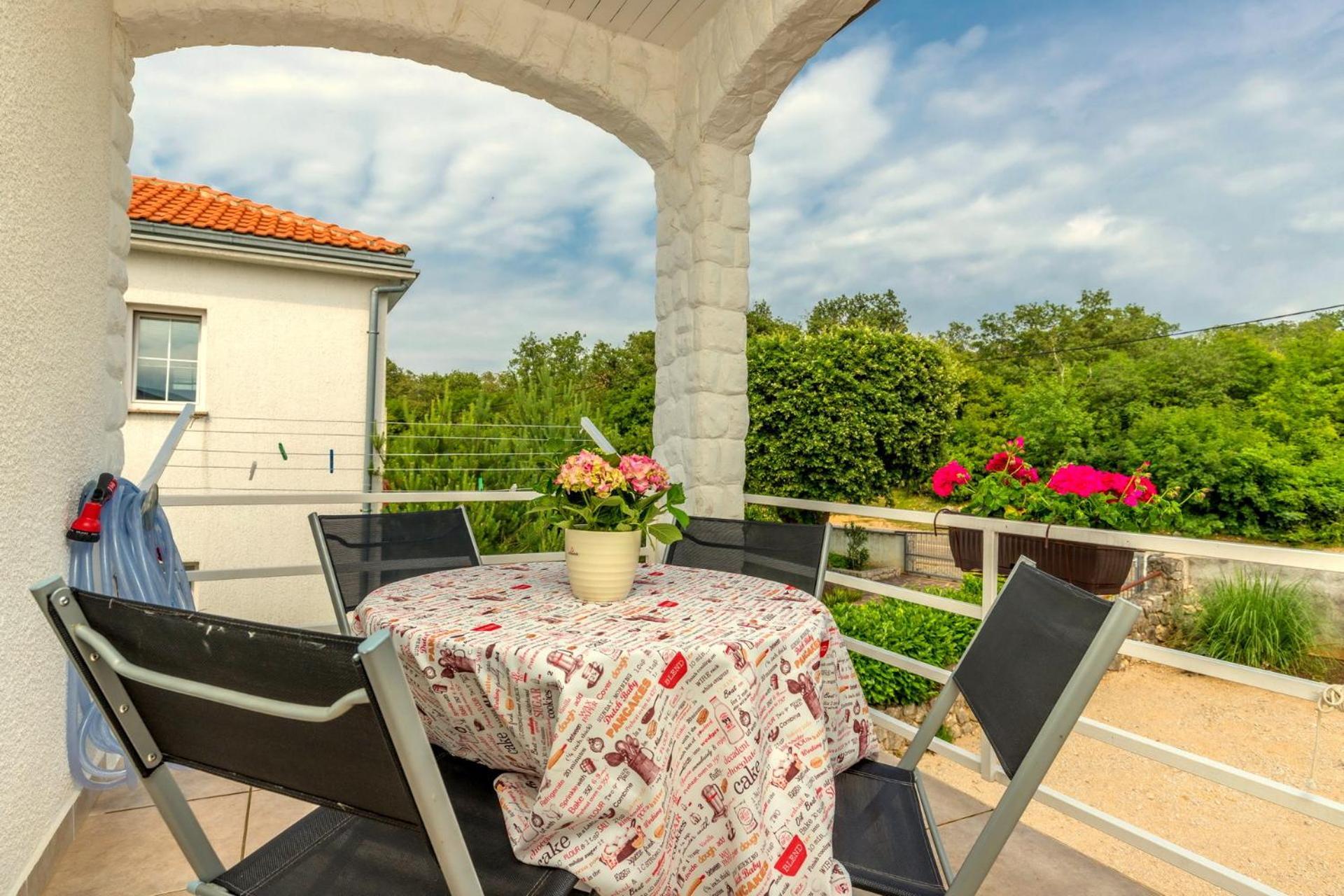 Apartments Kremenici Малинска Екстериор снимка